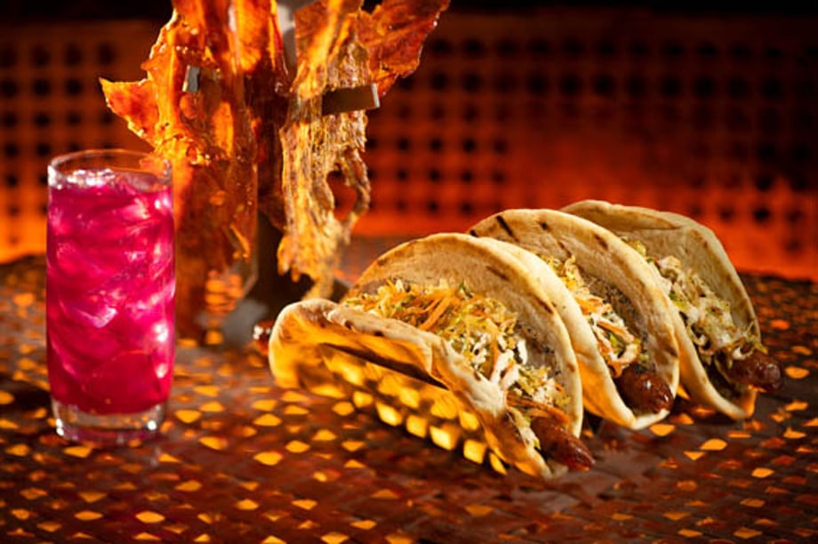 star-wars-galaxys-edge-food-feb2019-gallery-15
