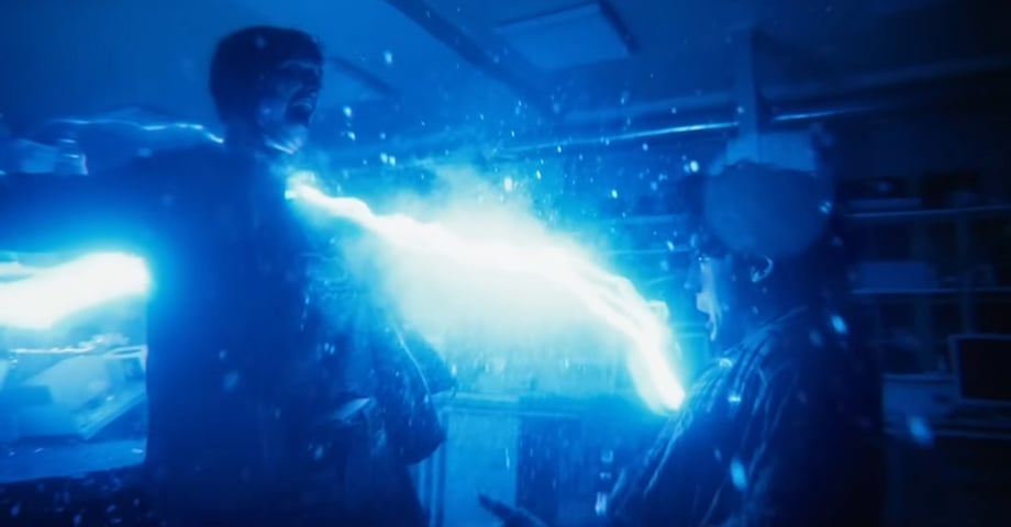 The-Flash-Official-Trailer-1-2-screenshot-copy
