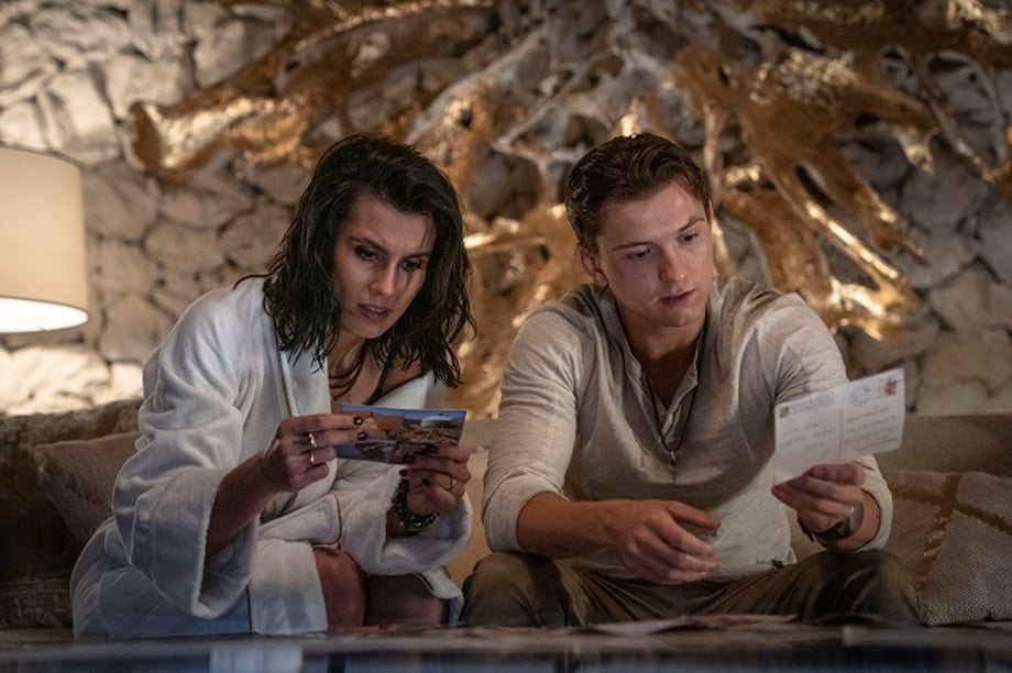 Sophia-Taylor-Ali-and-Tom-Holland-star-in-Columbia-Pictures-UNCHARTED-photo-by-Clay-Enos