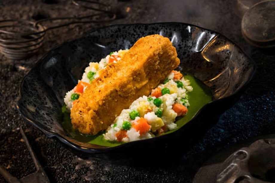 star-wars-galaxys-edge-food-feb2019-gallery-6-1024x683