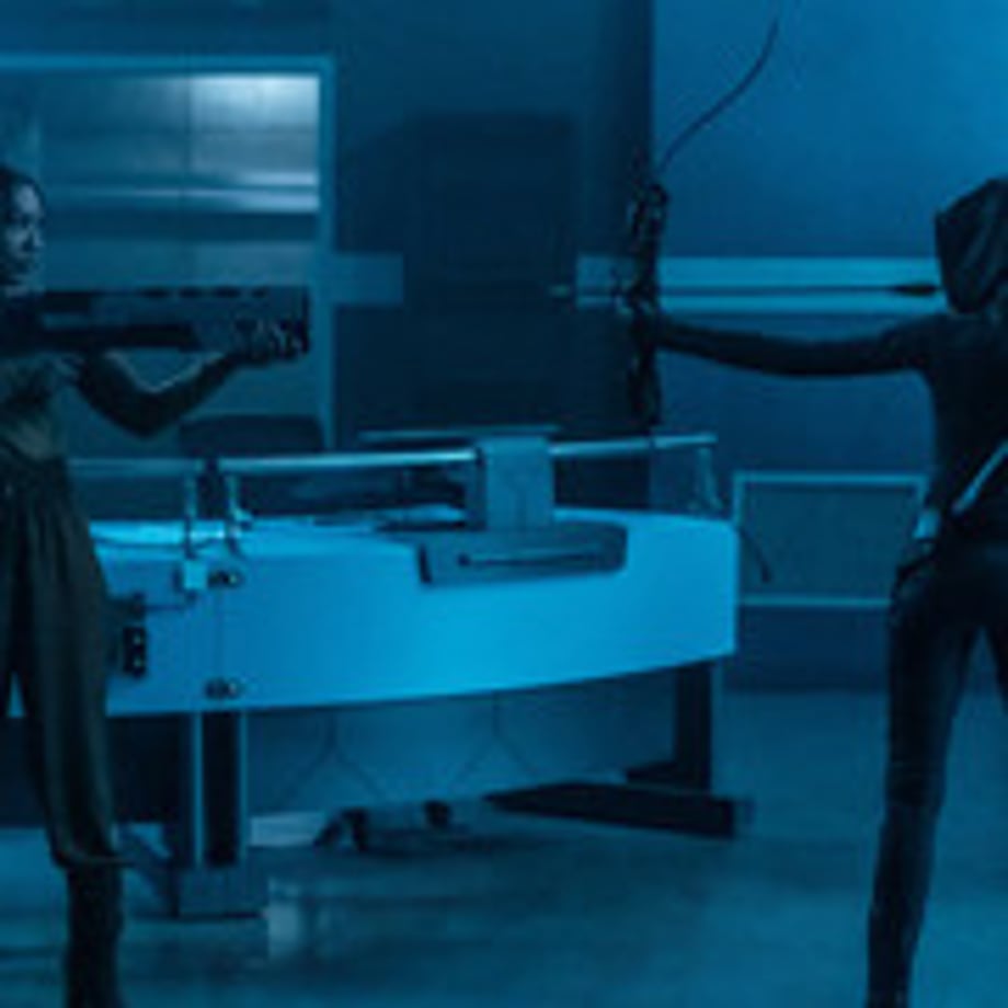 The-Flash-Armageddon-Part-5-Image-Number-FLA805b-0143r-jpg-Pictured-L-R-Candice-Patton-as-Iris-West