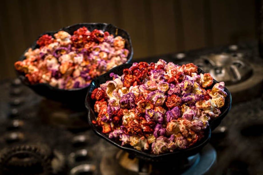 star-wars-galaxys-edge-food-feb2019-gallery-9-1-1024x683