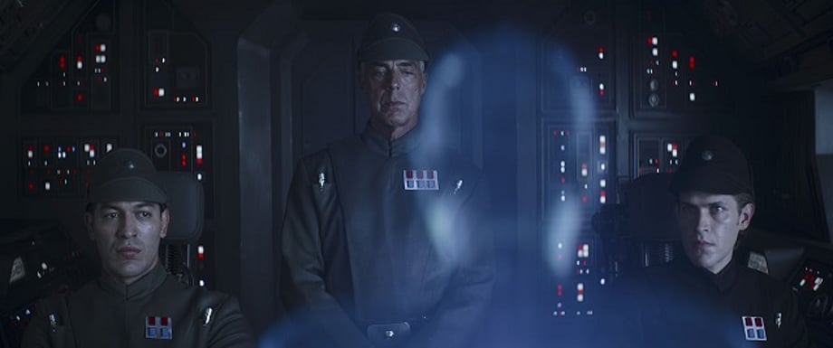 Frog-Lady-the-Mandalorian-Pedro-Pascal-and-The-Child-in-Lucasfilm-s-THE-MANDALORIAN-season-two-exclu