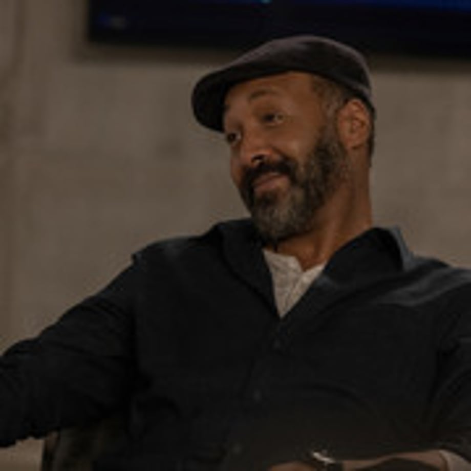 The-Flash-Armageddon-Part-5-Image-Number-FLA805a-0193r-jpg-Pictured-Jesse-L-Martin-as-Detective-Joe