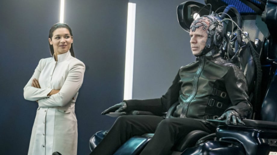 THE FLASH Showrunner Teases An "Inception-Inspired" Season 4 Finale Which Will Feature Two Major Cliffhangers