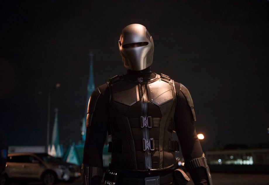 SUPERGIRL: Jimmy Olsen Suits Up As Guardian In New Photos From Season 3, Episode 11: "For Good"