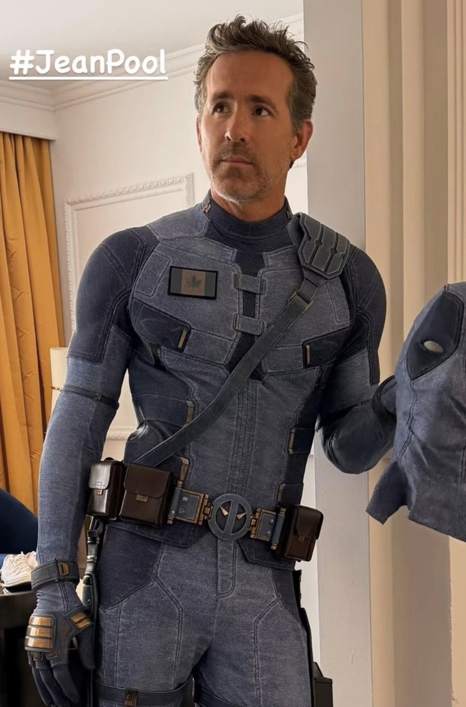 Ryan Reynolds Jeanpool