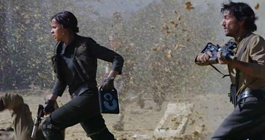 New Photos From ROGUE ONE: A STAR WARS STORY Hint At A Very Different Ending