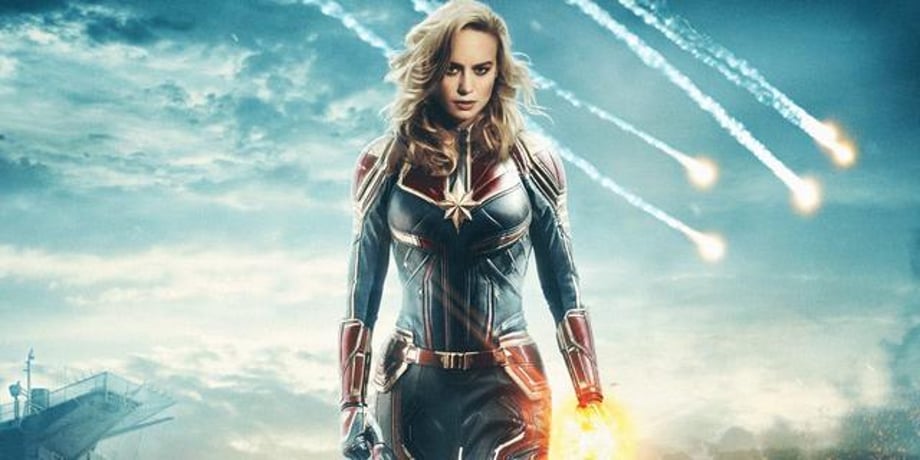 New Chinese Poster For AVENGERS: INFINITY WAR Teases Captain Marvel