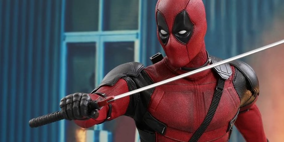 DEADPOOL 2 Hot Toys Action Figure Takes A Close Look At The Merc's Suit And Some Crazy Accessories