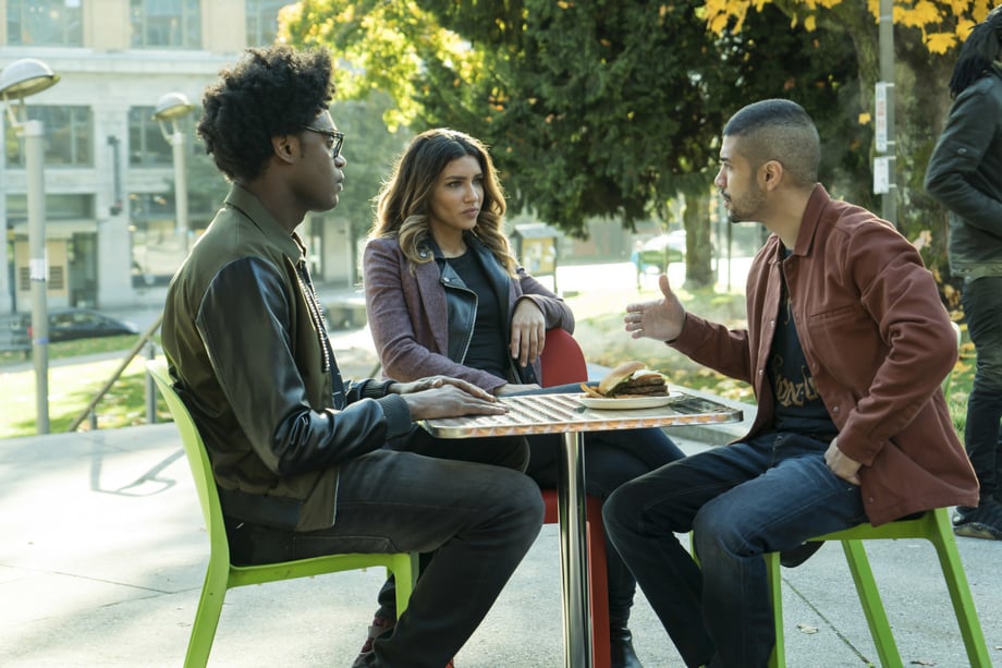 ARROW: The Team Faces A Schism In The New Promo For Season 6, Episode 10: "Divided"