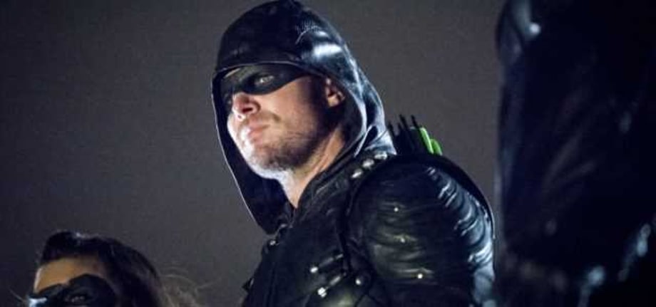ARROW: New Promo Images For Upcoming "We Fall" Episode Focus On Oliver's Divided Team
