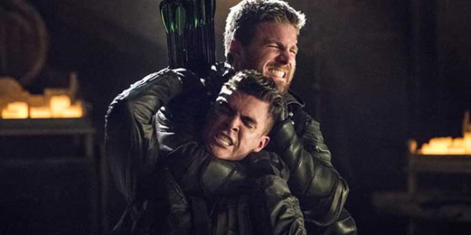 ARROW: Oliver & Prometheus Throw Down In New Photos From The Season 5 Finale: "Lian Yu"