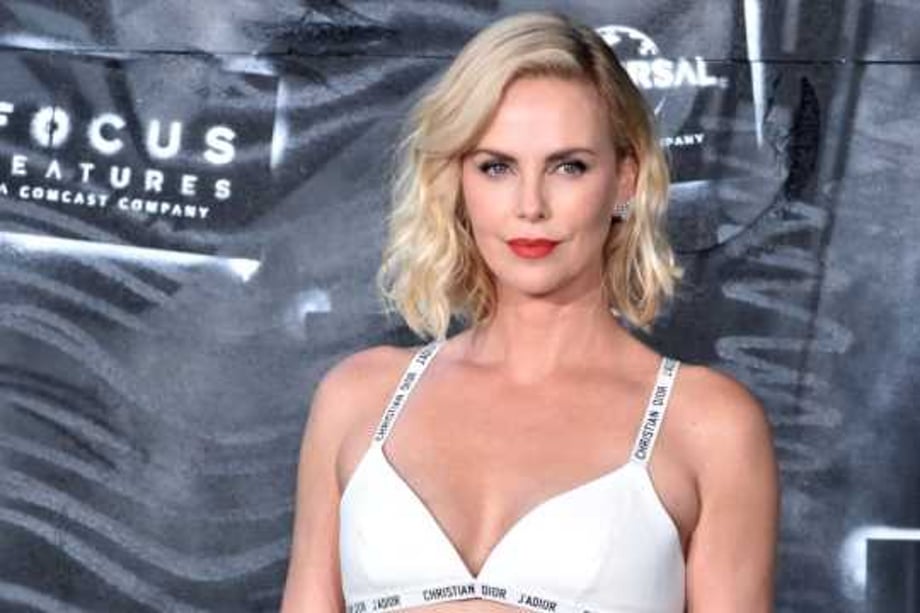 ATOMIC BLONDE Actress Charlize Theron Was Offered A Role In WONDER WOMAN But Was Forced To Turn It Down