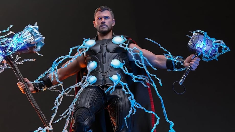 Avengers: Doomsday Hot Toys Figure Reveals Best Look Yet At Chris Hemsworth's New Thor Costume
