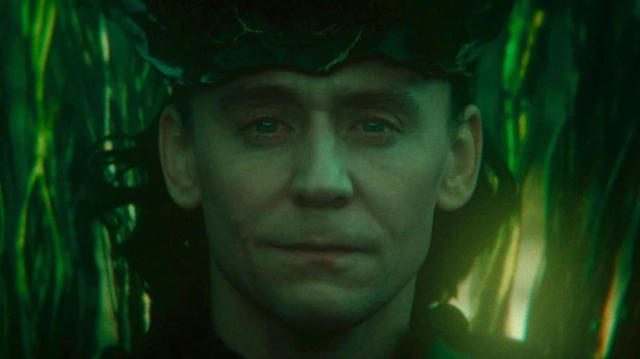 AVENGERS: DOOMSDAY Star Tom Hiddleston Talks Movie's Unique Approach To Filming, Doctor Doom, And More