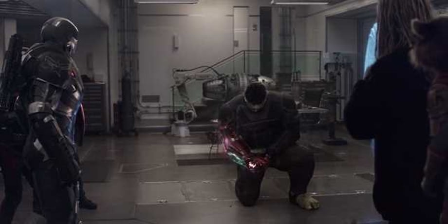 AVENGERS: ENDGAME Directors Explain Why Using The Infinity Stones Had A Lasting Impact On The Hulk