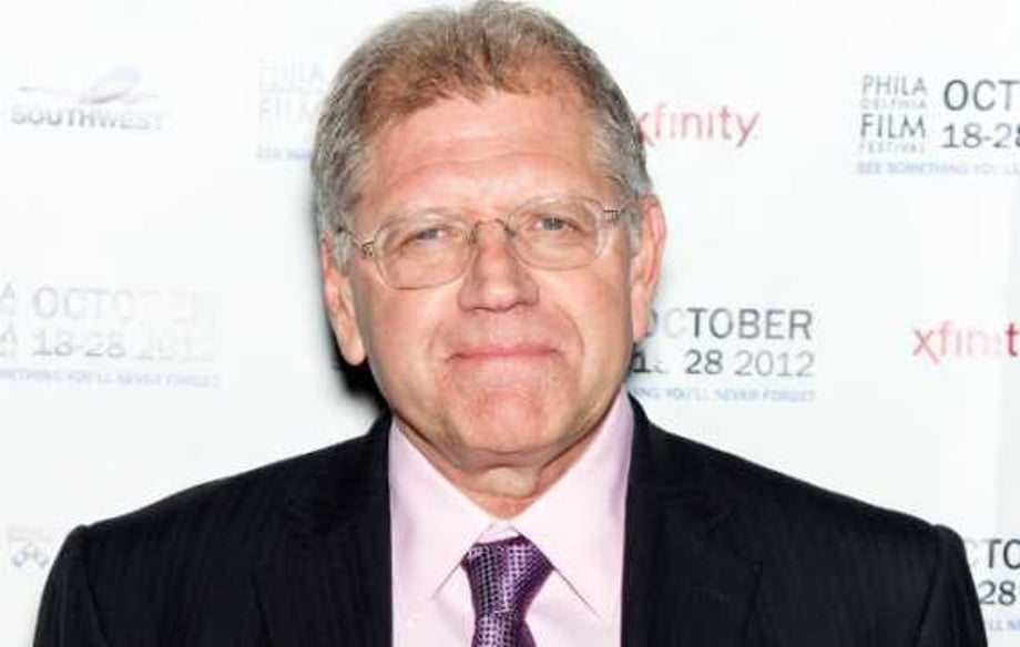 BACK TO THE FUTURE Director Robert Zemeckis Rumored To Be In Negotiations To Helm THE FLASH Movie