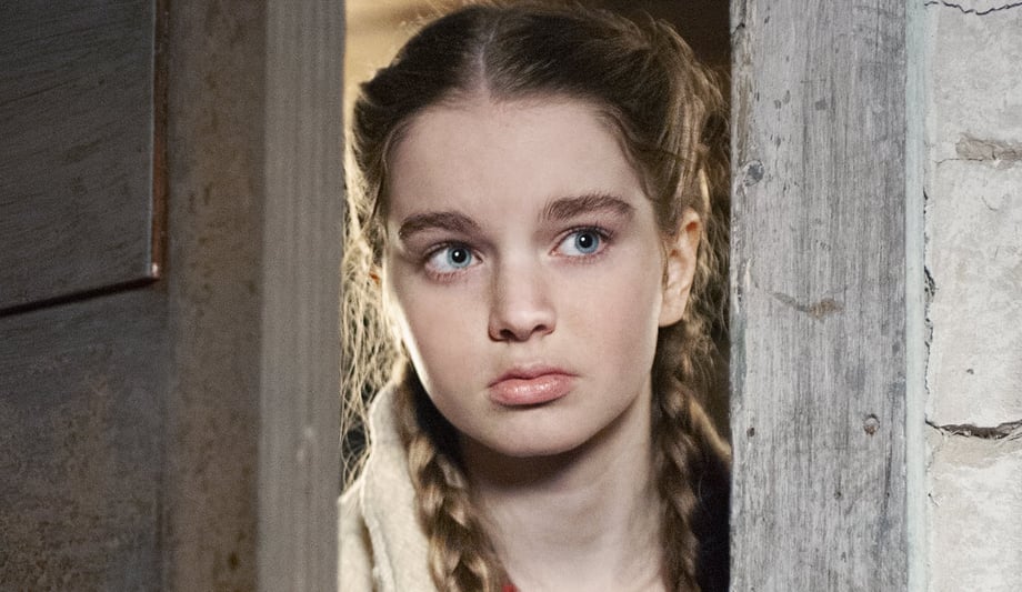 CARRIE: Summer H. Howell Lands Title Role In Mike Flanagan's Stephen King Adaptation