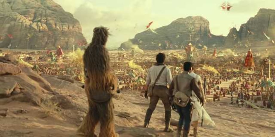 First STAR WARS: THE RISE OF SKYWALKER Clip Is Akin To MAD MAX As The Jet Troopers Leap Into Action