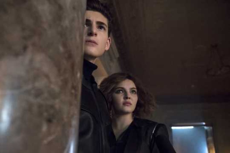GOTHAM: The Future Batman & Catwoman Fight Back In The New Promo For Season 5, Episode 3: "Penguin, Our Hero"