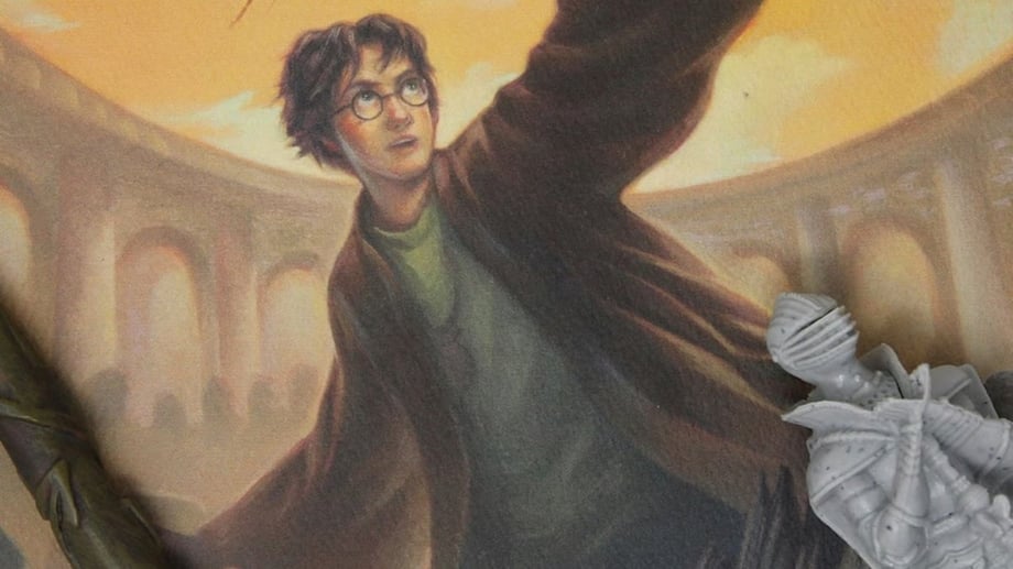 HARRY POTTER Set Photos Reveal First Look At Key Voldemort Scene...From The Final Book - Possible SPOILERS