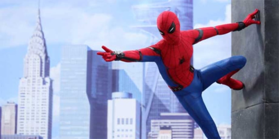 Hot Toys' New SPIDER-MAN: HOMECOMING Action Figure Is Truly Spectacular