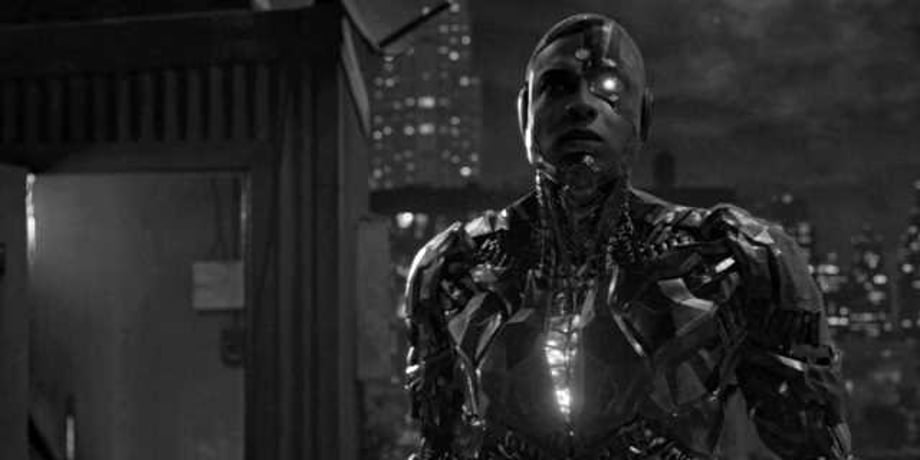 JUSTICE LEAGUE: Zack Snyder Reveals More Amazing Images, Including Before And After Superman's Resurrection