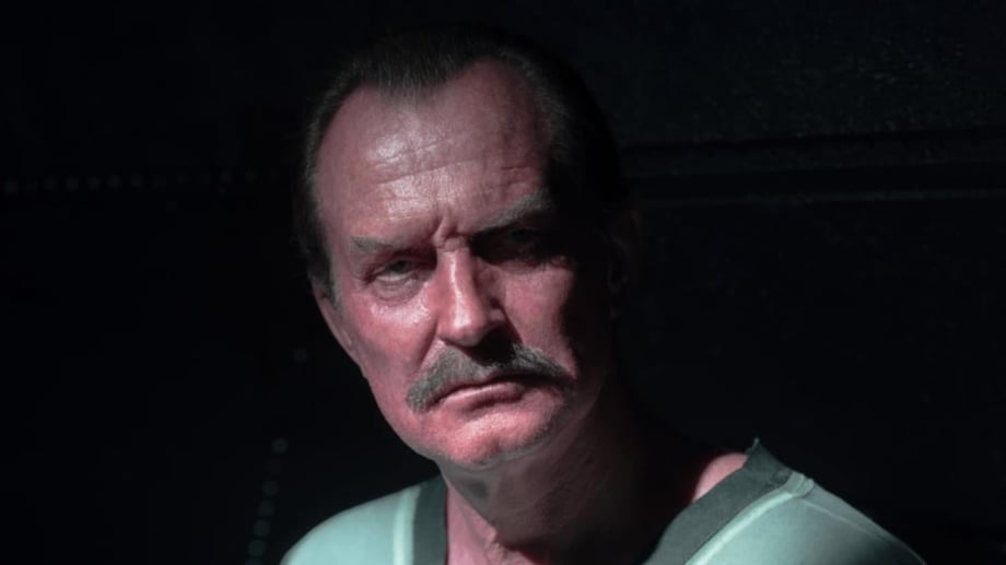Lanterns Star Talks Gotham City Easter Egg; Creative Team Reveals Spoilery Plans For Sinestro