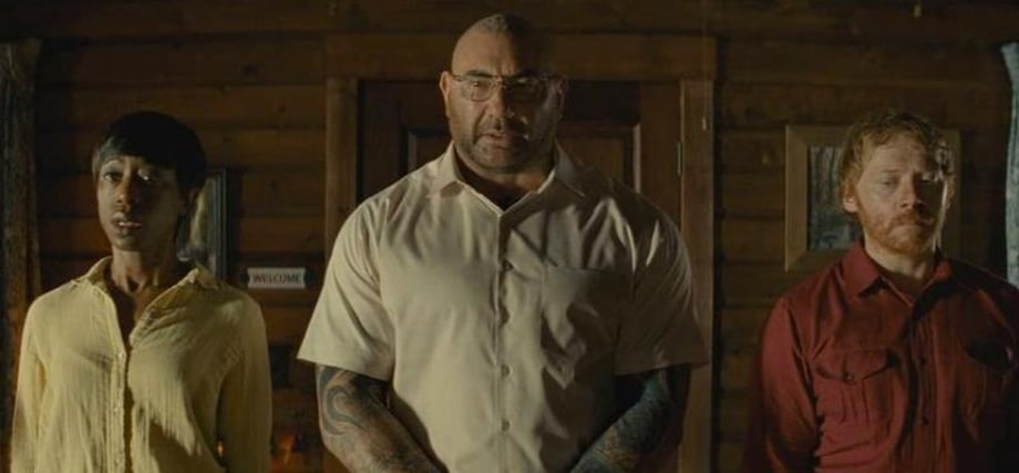 M. Night Shyamalan's KNOCK AT THE CABIN Hits Rotten Tomatoes With A "Fresh" Score - But Critics Are Divided