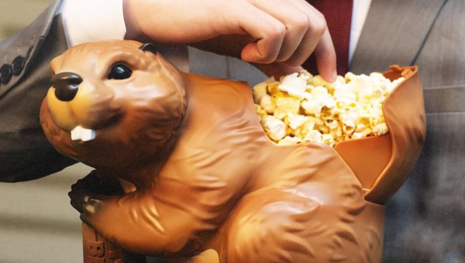 "Nice Beaver!" THE NAKED GUN Popcorn Bucket Hilariously Recalls Original's Bawdiest Joke; First Reactions Land