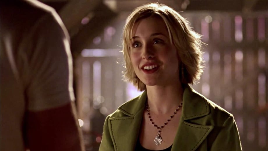 SMALLVILLE’s Allison Mack Says She’d Like To Return To Acting; Reveals She Lost All Of Her Money