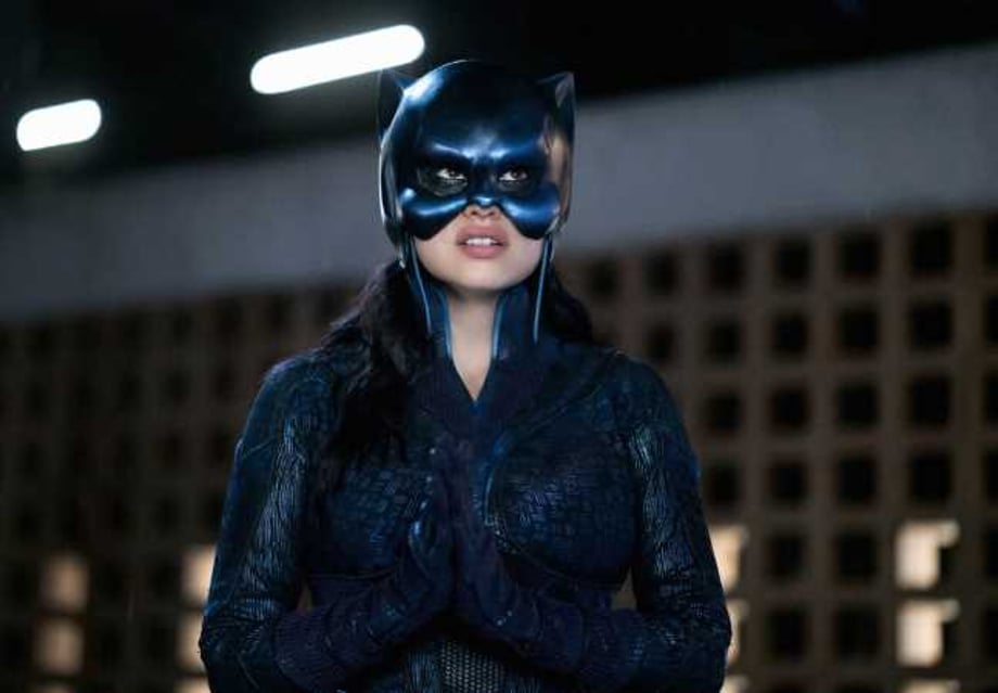 STARGIRL Gets Her First Recruit In New Promo & Photos For Season 1, Episode 4: "Wildcat"