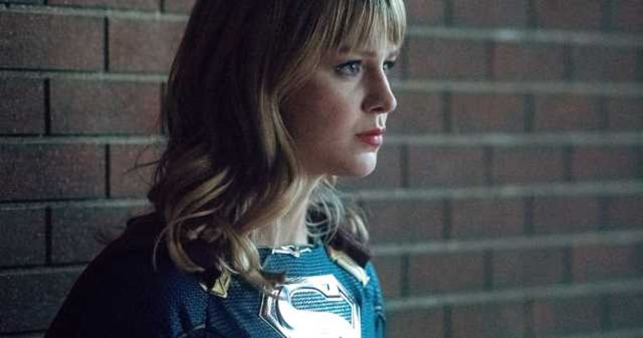 SUPERGIRL: Malefic Could Be Anywere In The New Promo For Season 5, Episode 4: "In Plain Sight"