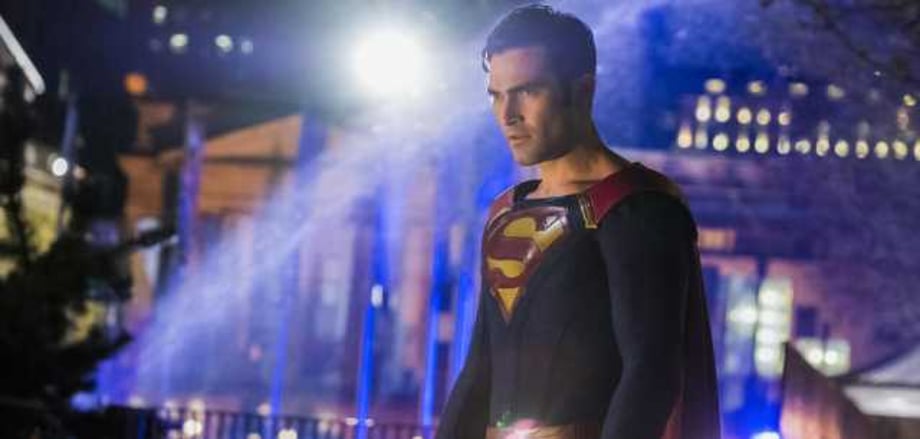 SUPERGIRL Season 2 Finale Promo Stills And Poster Tease An Intense Showdown With The Man Of Steel