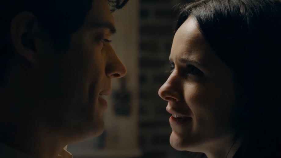 SUPERMAN: Lois Lane Actress Rachel Brosnahan  Dishes On Action Scenes & Filming with Krypto!