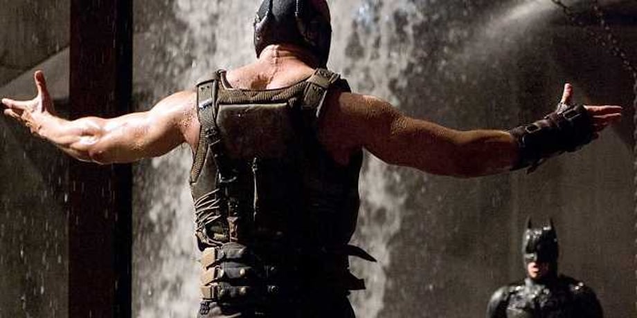 THE DARK KNIGHT RISES Review; "Christopher Nolan's Crowning Achievement And A Perfect Batman Film"