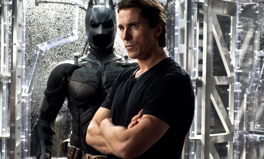 THE DARK KNIGHT Star Christian Bale In Talks For Role In Michael Mann's HEAT Sequel