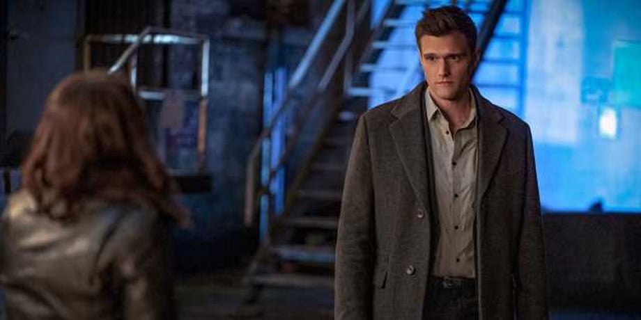 THE FLASH Episode Photos From "A Girl Named Sue" Reveal Ralph Dibny's First Meeting With His Future Wife