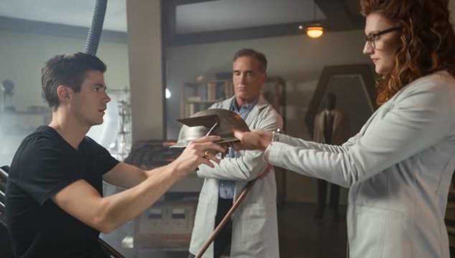 THE FLASH Sees The End Of Days In The New Promo For Season 6, Episode 2: "A Flash Of The Lightning"