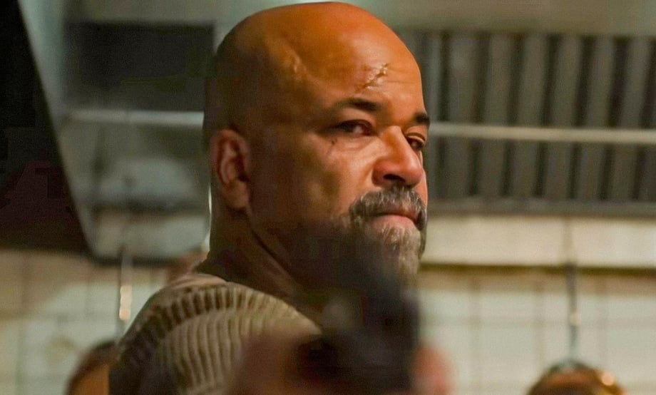 THE LAST OF US Season 2, Episode 4 Teaser Features Isaac's Debut... And Dina Pulling A Gun On Ellie!