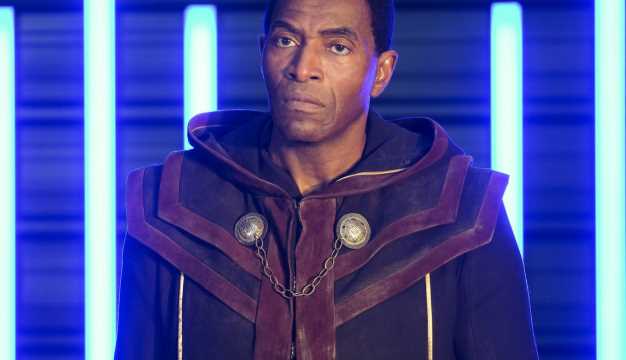 FALCON & THE WINTER SOLDIER Adds SUPERGIRL Actor Carl Lumbly - Is He ...