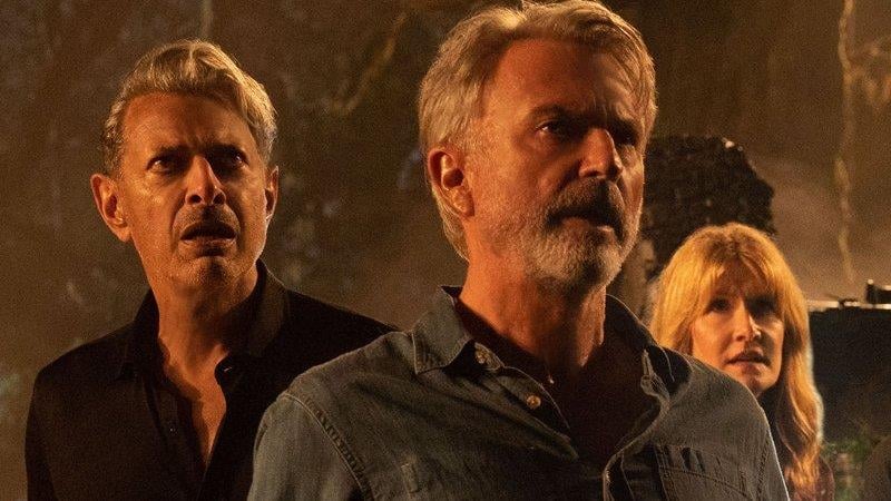 JURASSIC WORLD: DOMINION Review: "Fueled By Nostalgia & Epic Action, This Is Pure Dino Mayhem At Its Finest" - Vimarsana News