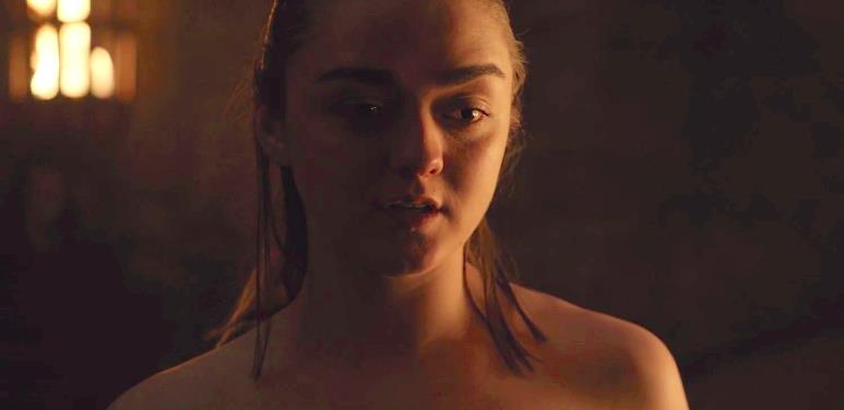 Maisie Williams Thought GAME OF THRONES Season 8 Sex Scene Was A Prank... Because She Assumed Arya Was Queer - Vimarsana News