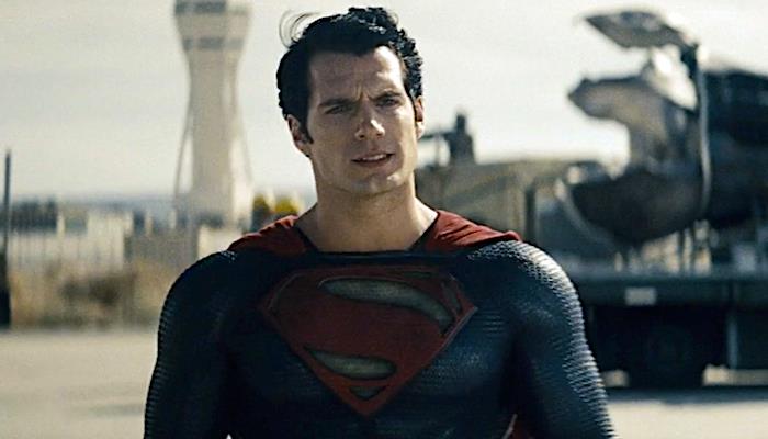 Fans & Celebs Show Their Support For Henry Cavill As The DCU's Superman