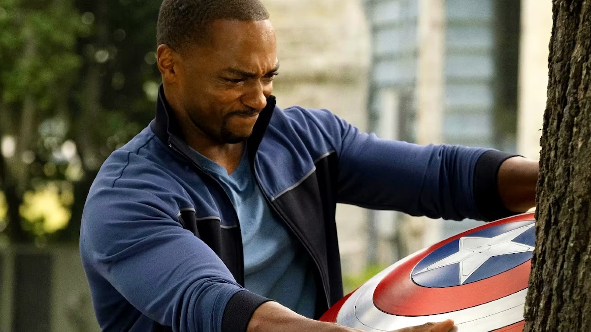 Anthony Mackie, who plays Captain America, expresses difficulty in straying from comic book boundaries within the MCU