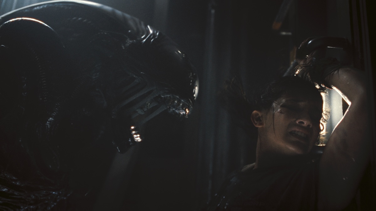 ALIEN: ROMULUS Trailer Unleashes Scariest Xenomorph Yet In A Blood ...