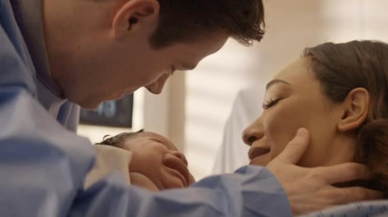 A New Heartwarming Deleted Scene From Cw S The Flash Series Finale Has