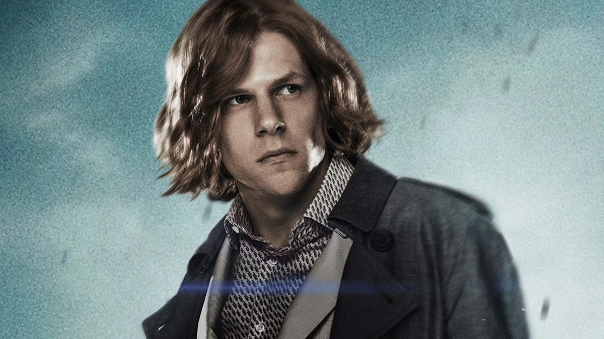 Jesse Eisenberg Is Embarrassed To Admit That Batman V Superman Dawn Of