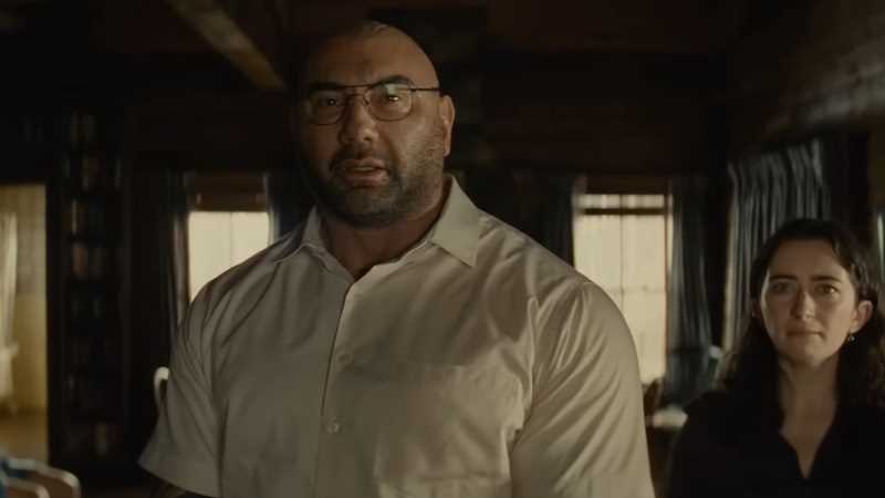 KNOCK AT THE CABIN: The Apocalypse Is Revealed In New Trailer For M ...